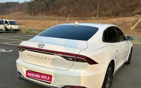 Hyundai Grandeur, 2020 год, 1 800 000 рублей, 5 фотография