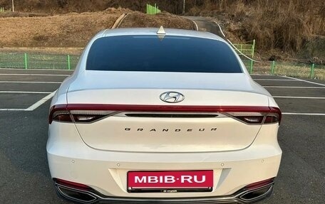 Hyundai Grandeur, 2020 год, 1 800 000 рублей, 3 фотография