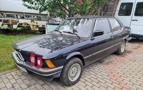 BMW 3 серия, 1982 год, 777 000 рублей, 2 фотография