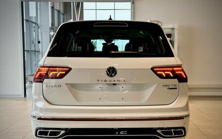 Volkswagen Tiguan II, 2023 год, 5 190 000 рублей, 6 фотография