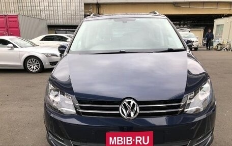 Volkswagen Sharan II, 2012 год, 927 000 рублей, 3 фотография