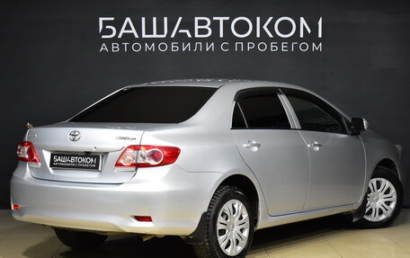 Toyota Corolla, 2011 год, 1 200 000 рублей, 5 фотография