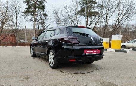Renault Megane III, 2011 год, 735 000 рублей, 4 фотография