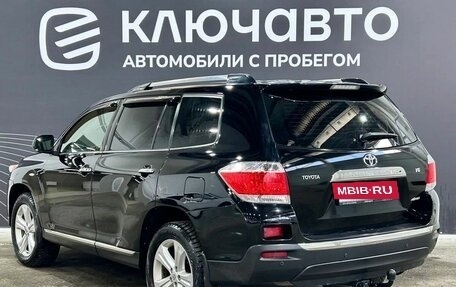Toyota Highlander III, 2012 год, 2 145 000 рублей, 7 фотография