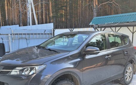 Toyota RAV4, 2013 год, 2 390 000 рублей, 3 фотография