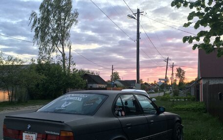 BMW 5 серия, 1989 год, 370 000 рублей, 3 фотография