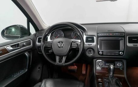 Volkswagen Touareg III, 2015 год, 3 500 000 рублей, 7 фотография