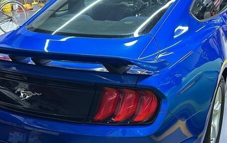 Ford Mustang VI рестайлинг, 2020 год, 2 990 000 рублей, 3 фотография