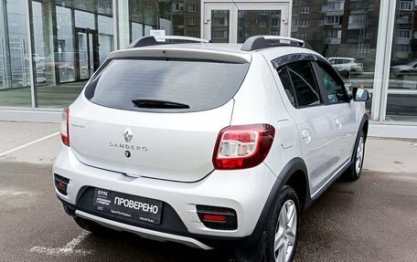Renault Sandero II рестайлинг, 2018 год, 1 379 000 рублей, 5 фотография