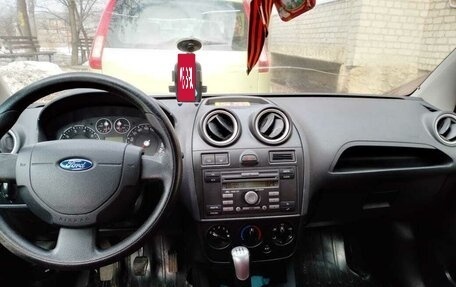 Ford Fiesta, 2006 год, 415 000 рублей, 2 фотография