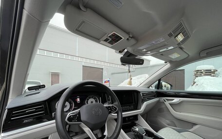 Volkswagen Touareg III, 2022 год, 11 500 000 рублей, 4 фотография