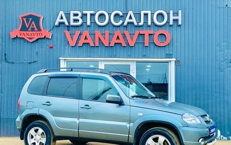 Chevrolet Niva I рестайлинг, 2013 год, 620 000 рублей, 3 фотография