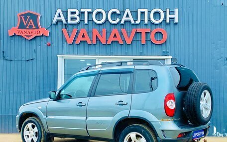 Chevrolet Niva I рестайлинг, 2013 год, 620 000 рублей, 7 фотография