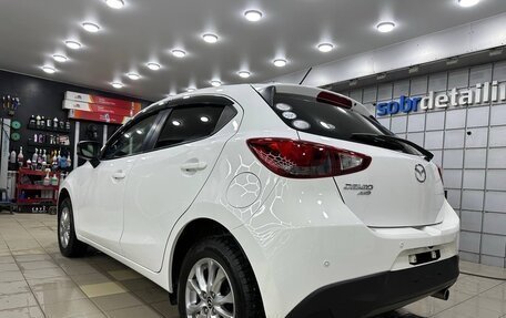 Mazda Demio IV, 2016 год, 1 220 000 рублей, 3 фотография