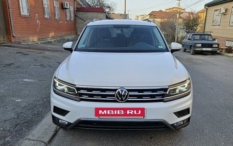 Volkswagen Tiguan II, 2019 год, 3 100 000 рублей, 2 фотография