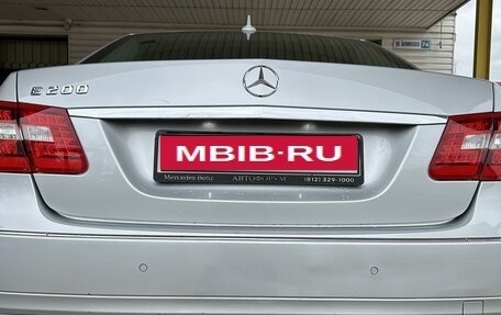 Mercedes-Benz E-Класс, 2013 год, 1 780 000 рублей, 4 фотография