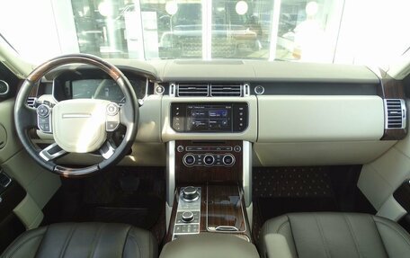 Land Rover Range Rover IV рестайлинг, 2016 год, 5 590 000 рублей, 9 фотография