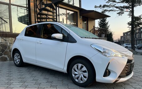 Toyota Vitz, 2018 год, 900 000 рублей, 4 фотография