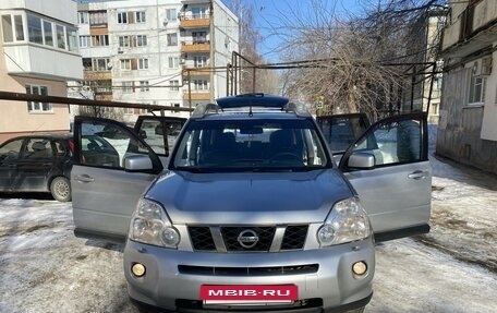 Nissan X-Trail, 2010 год, 1 000 000 рублей, 3 фотография