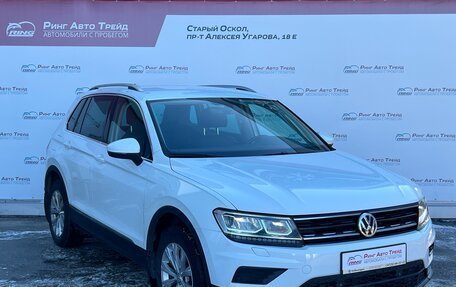 Volkswagen Tiguan II, 2018 год, 2 130 000 рублей, 3 фотография