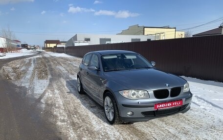 BMW 1 серия, 2005 год, 899 000 рублей, 7 фотография