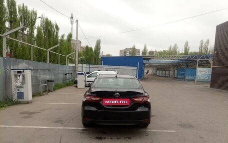 Toyota Camry, 2021 год, 4 100 000 рублей, 2 фотография