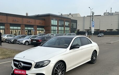 Mercedes-Benz E-Класс, 2018 год, 4 400 000 рублей, 2 фотография