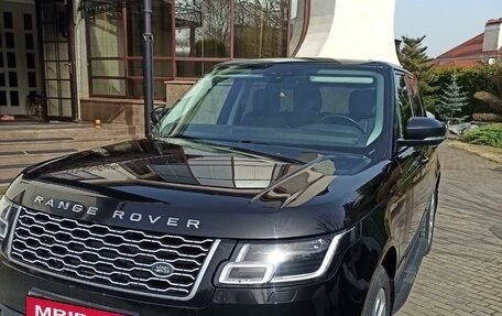 Land Rover Range Rover IV рестайлинг, 2018 год, 7 900 000 рублей, 2 фотография