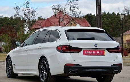 BMW 5 серия, 2021 год, 5 999 000 рублей, 6 фотография