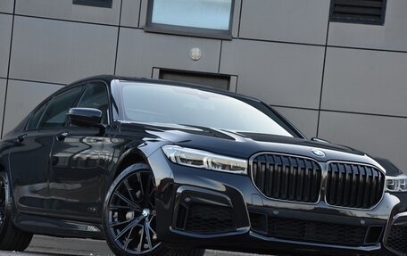 BMW 7 серия, 2022 год, 8 300 000 рублей, 4 фотография