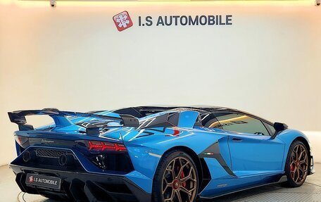 Lamborghini Aventador I рестайлинг, 2021 год, 77 000 000 рублей, 2 фотография
