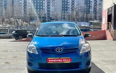 Toyota Auris II, 2011 год, 1 265 000 рублей, 2 фотография