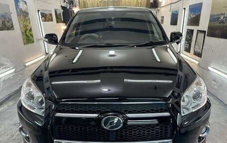 Toyota RAV4, 2013 год, 1 820 000 рублей, 2 фотография