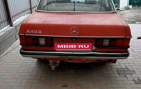 Mercedes-Benz W123, 1978 год, 85 000 рублей, 2 фотография