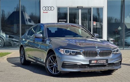 BMW 5 серия, 2019 год, 3 850 000 рублей, 3 фотография