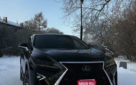 Lexus RX IV рестайлинг, 2017 год, 4 300 000 рублей, 3 фотография