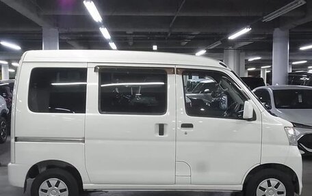 Daihatsu Hijet X, 2015 год, 570 000 рублей, 3 фотография