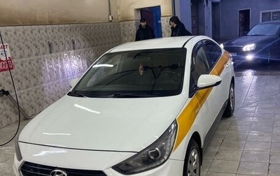 Hyundai Solaris II рестайлинг, 2018 год, 1 100 000 рублей, 1 фотография