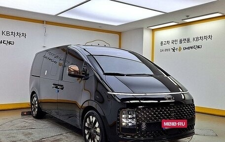 Hyundai Staria, 2021 год, 3 800 100 рублей, 2 фотография