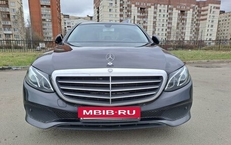 Mercedes-Benz E-Класс, 2016 год, 2 710 000 рублей, 3 фотография
