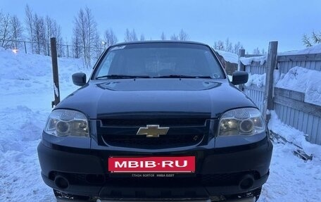 Chevrolet Niva I рестайлинг, 2018 год, 750 000 рублей, 2 фотография