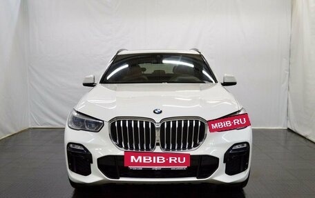 BMW X5, 2019 год, 5 960 000 рублей, 2 фотография