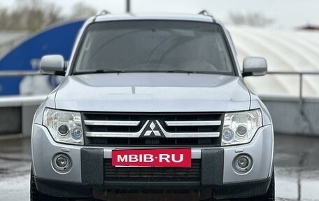Mitsubishi Pajero IV, 2008 год, 1 649 000 рублей, 2 фотография