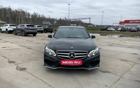 Mercedes-Benz E-Класс, 2013 год, 2 400 000 рублей, 2 фотография
