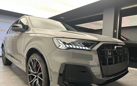 Audi Q7, 2023 год, 12 600 000 рублей, 4 фотография