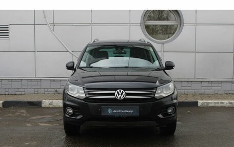Volkswagen Tiguan I, 2015 год, 1 697 000 рублей, 2 фотография