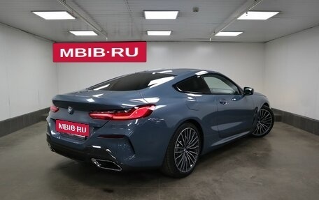 BMW 8 серия, 2019 год, 8 100 000 рублей, 2 фотография