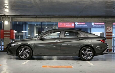 Hyundai Elantra, 2023 год, 2 600 000 рублей, 4 фотография