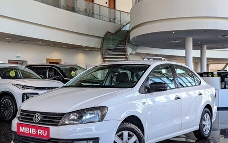 Volkswagen Polo VI (EU Market), 2017 год, 899 000 рублей, 3 фотография