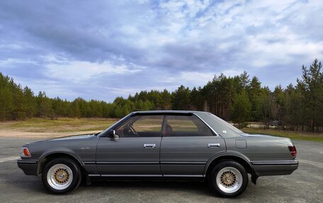 Toyota Crown, 1989 год, 950 000 рублей, 5 фотография